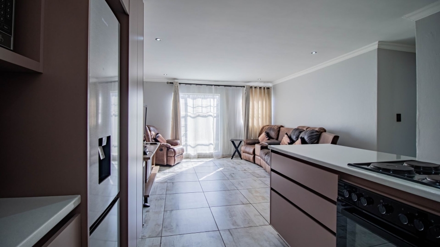3 Bedroom Property for Sale in Ravenswood Gauteng