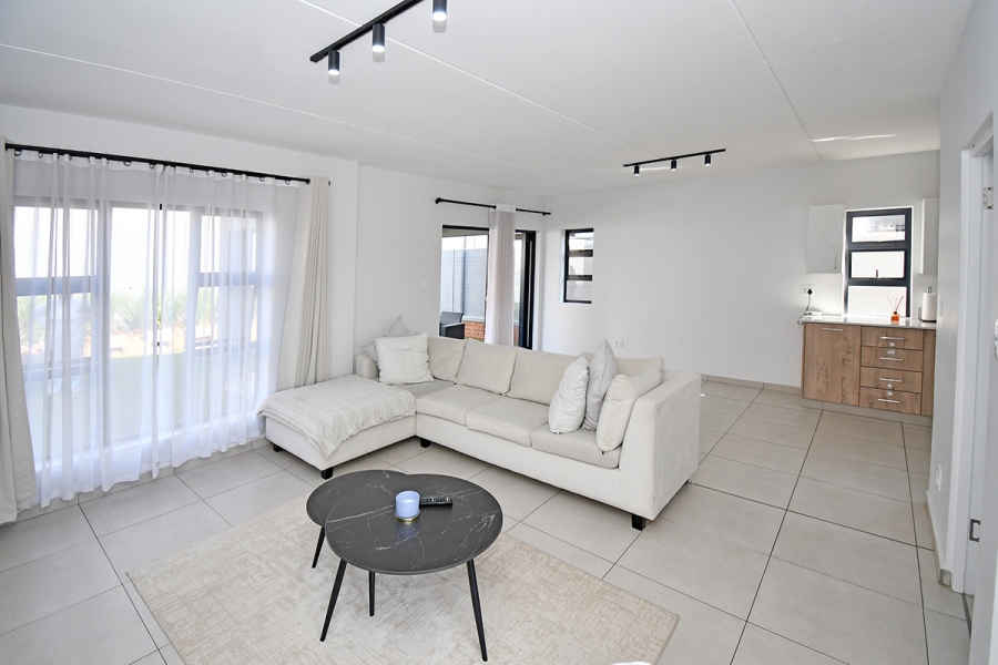 4 Bedroom Property for Sale in Broadacres Gauteng