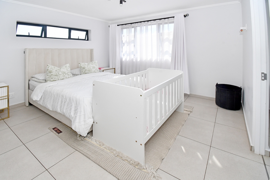 4 Bedroom Property for Sale in Broadacres Gauteng