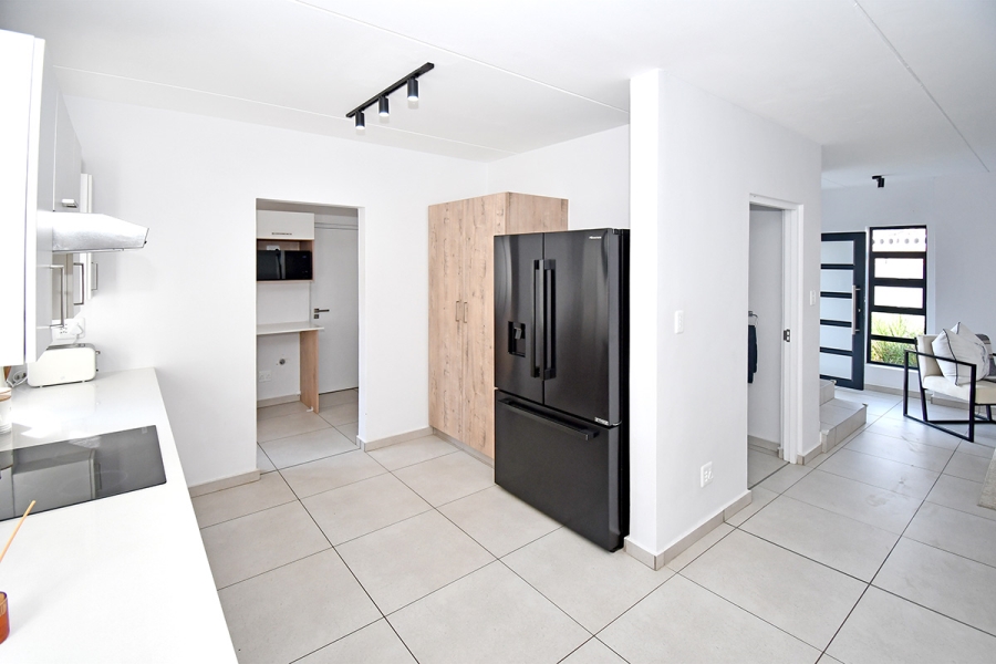 4 Bedroom Property for Sale in Broadacres Gauteng