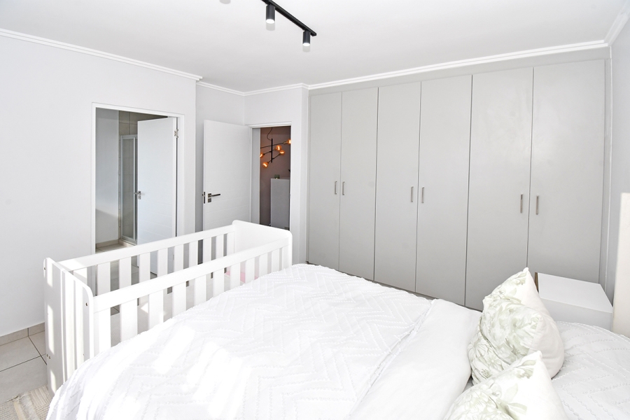 4 Bedroom Property for Sale in Broadacres Gauteng