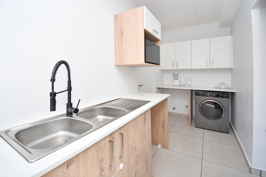4 Bedroom Property for Sale in Broadacres Gauteng