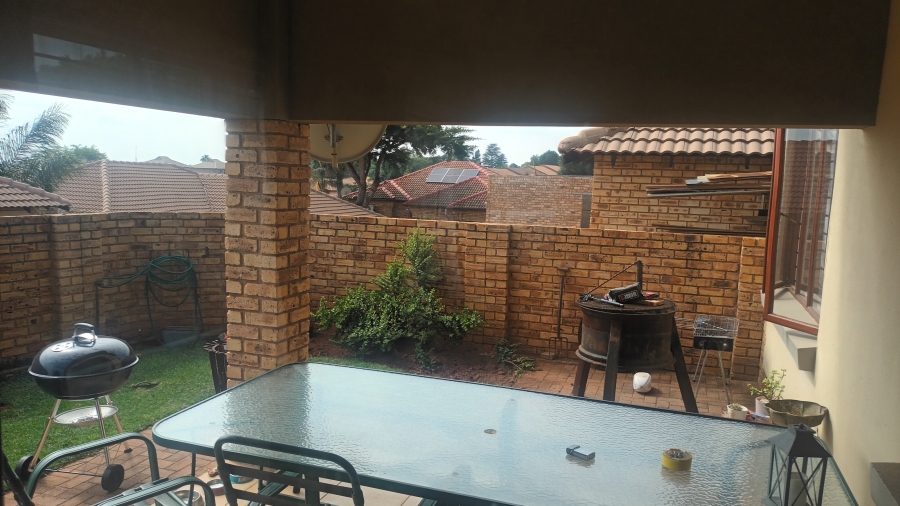 To Let 3 Bedroom Property for Rent in Chancliff A H Gauteng
