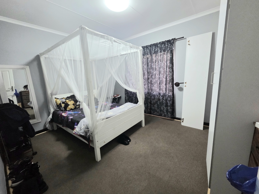 2 Bedroom Property for Sale in Halfway Gardens Gauteng