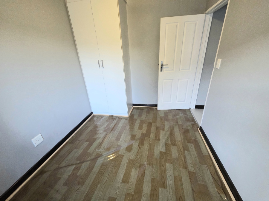 2 Bedroom Property for Sale in Halfway Gardens Gauteng