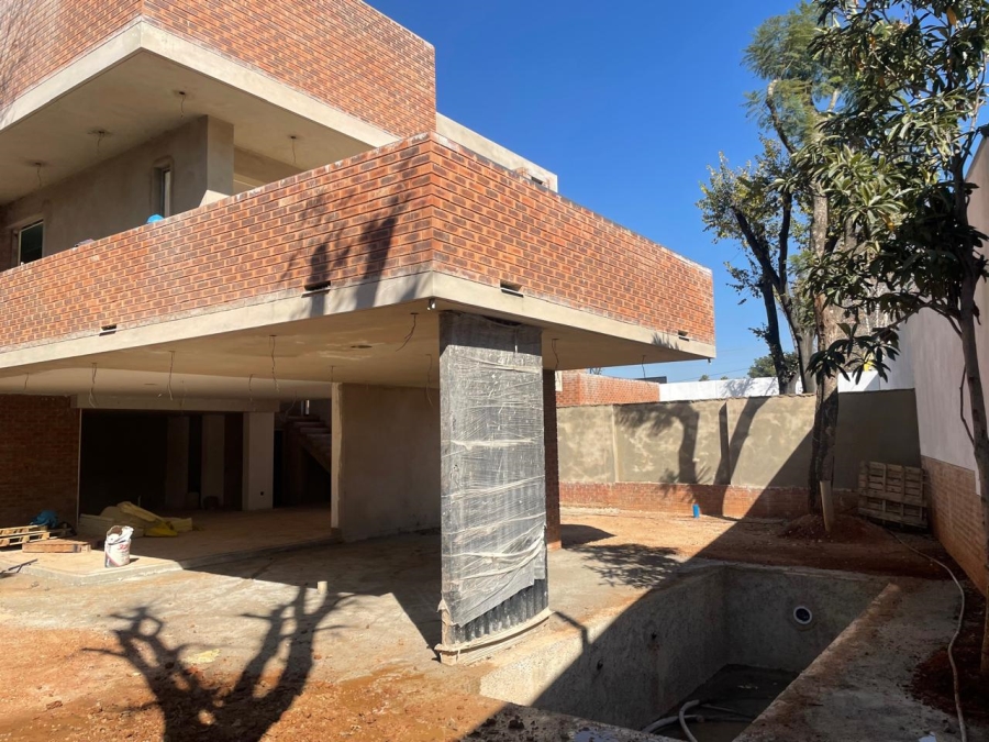 4 Bedroom Property for Sale in Illovo Gauteng