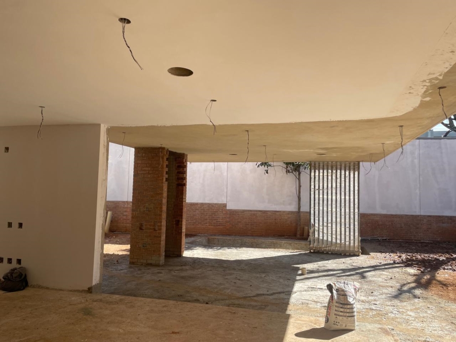 4 Bedroom Property for Sale in Illovo Gauteng