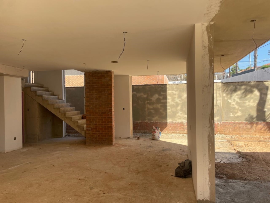 4 Bedroom Property for Sale in Illovo Gauteng