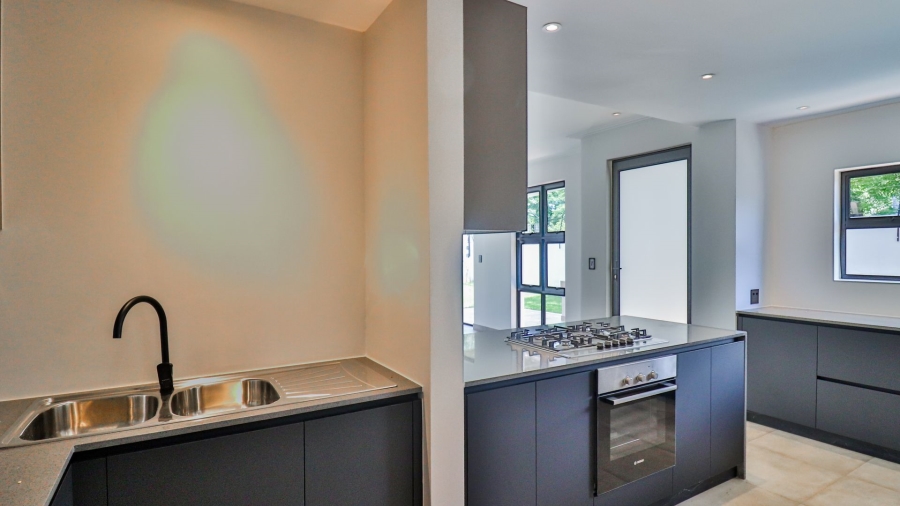 3 Bedroom Property for Sale in Dunkeld Gauteng