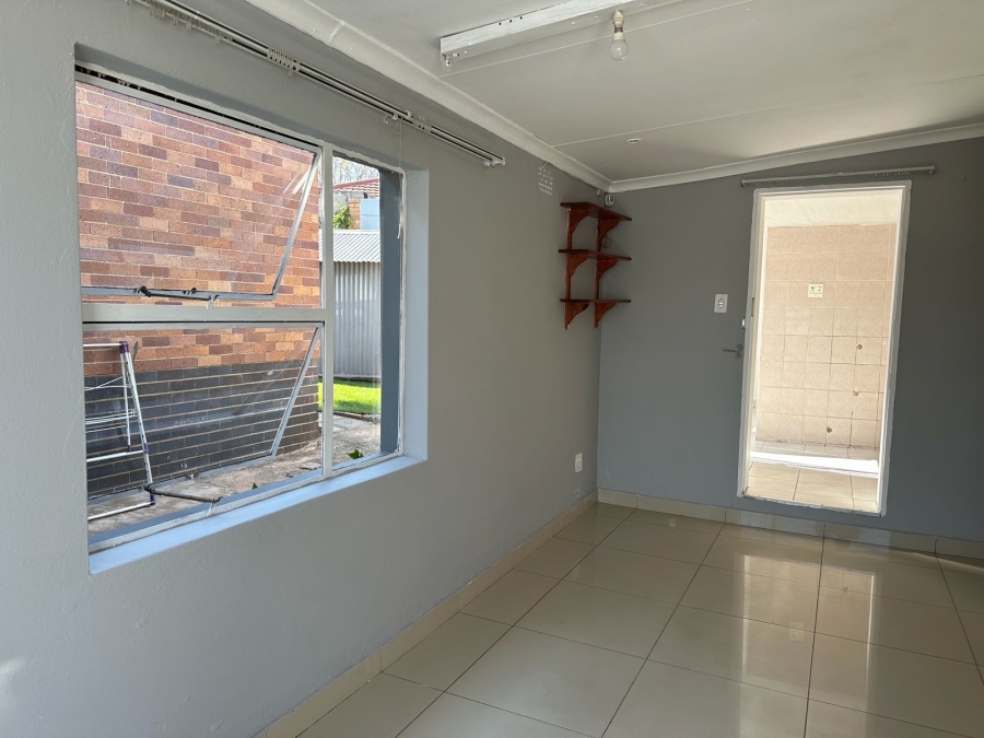 To Let 1 Bedroom Property for Rent in Homestead Gauteng