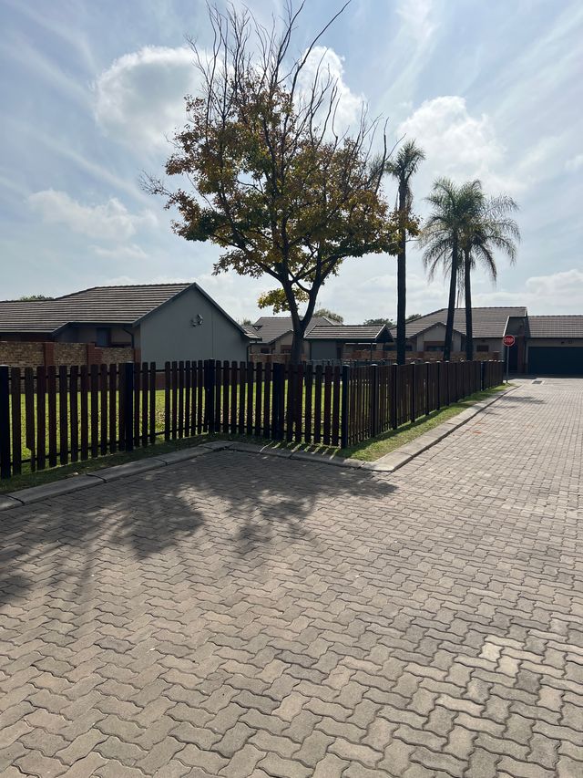 3 Bedroom Property for Sale in Equestria Gauteng