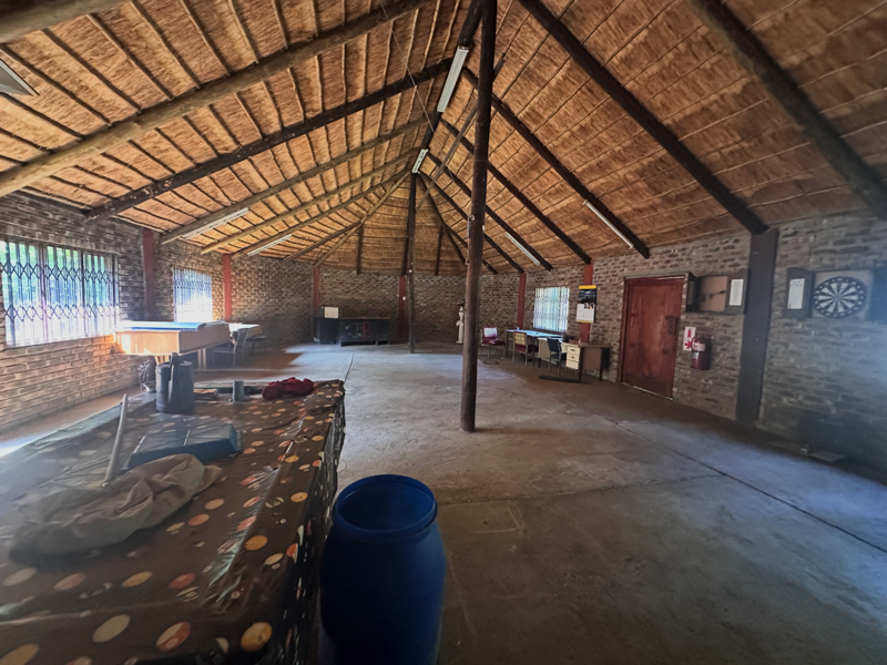 4 Bedroom Property for Sale in Unitas Park Gauteng