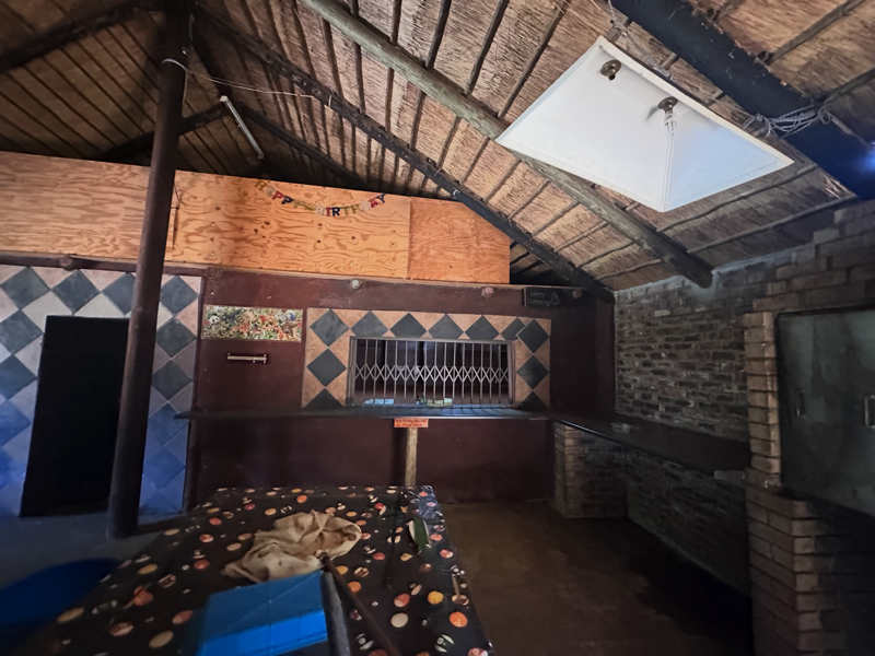4 Bedroom Property for Sale in Unitas Park Gauteng