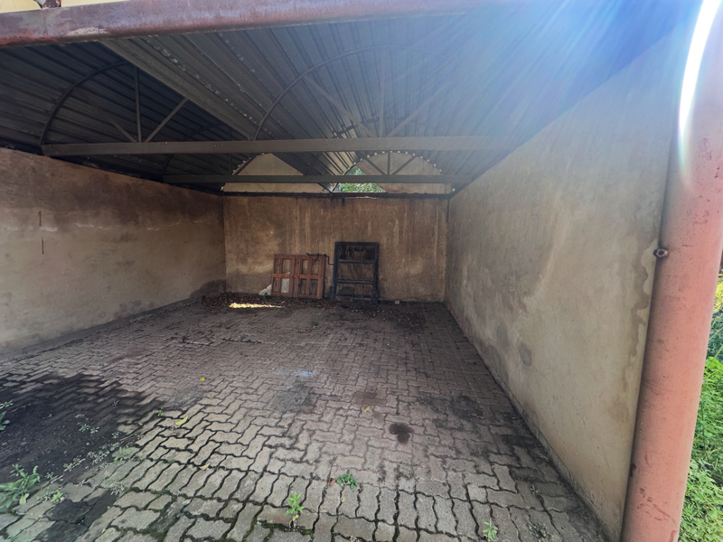 4 Bedroom Property for Sale in Unitas Park Gauteng