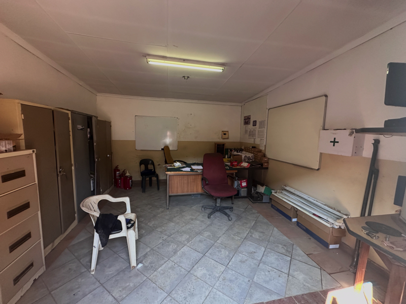 4 Bedroom Property for Sale in Unitas Park Gauteng