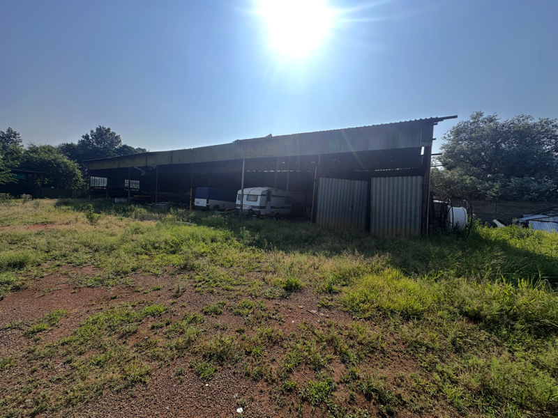 4 Bedroom Property for Sale in Unitas Park Gauteng