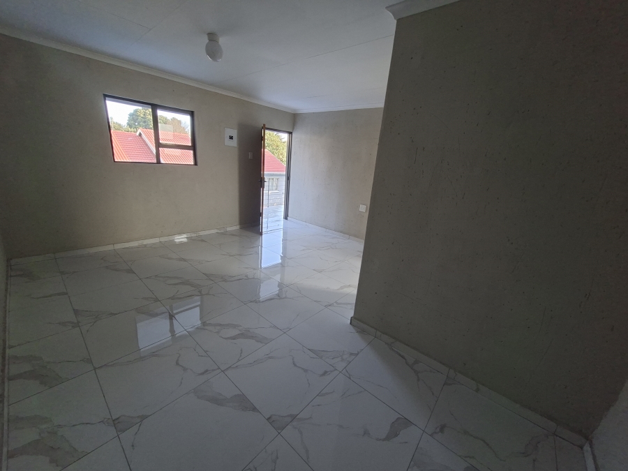 To Let 1 Bedroom Property for Rent in Elspark Gauteng