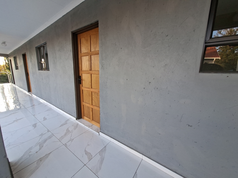 To Let 1 Bedroom Property for Rent in Elspark Gauteng