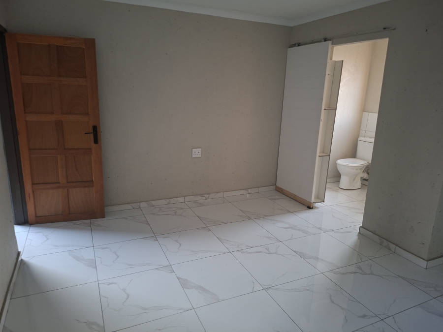 To Let 1 Bedroom Property for Rent in Elspark Gauteng
