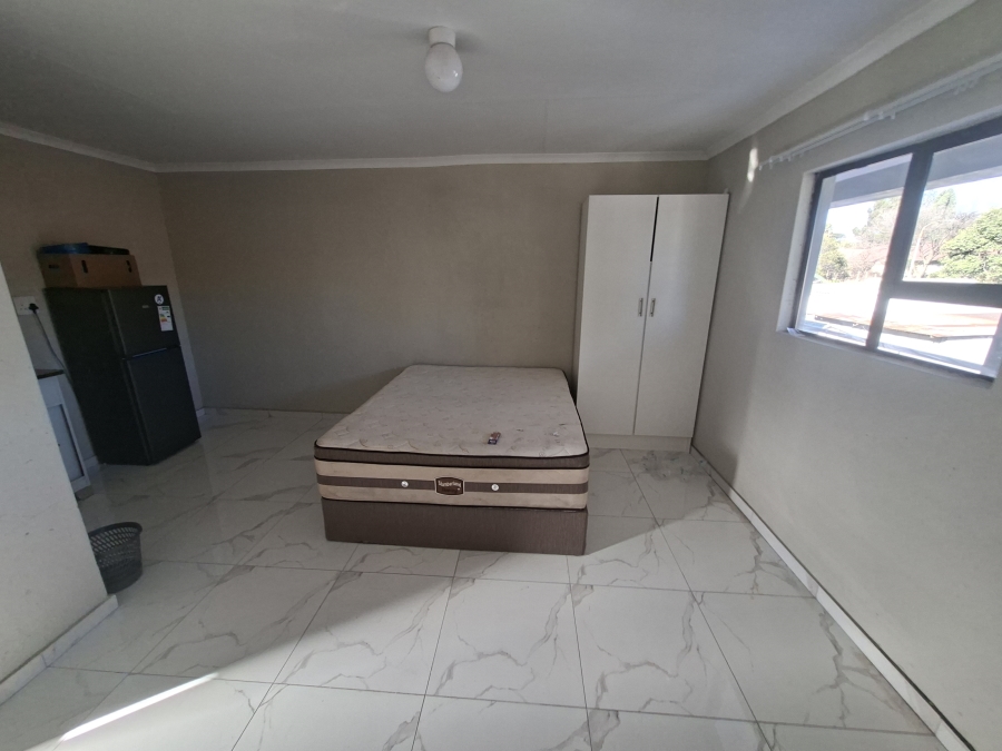 To Let 1 Bedroom Property for Rent in Elspark Gauteng