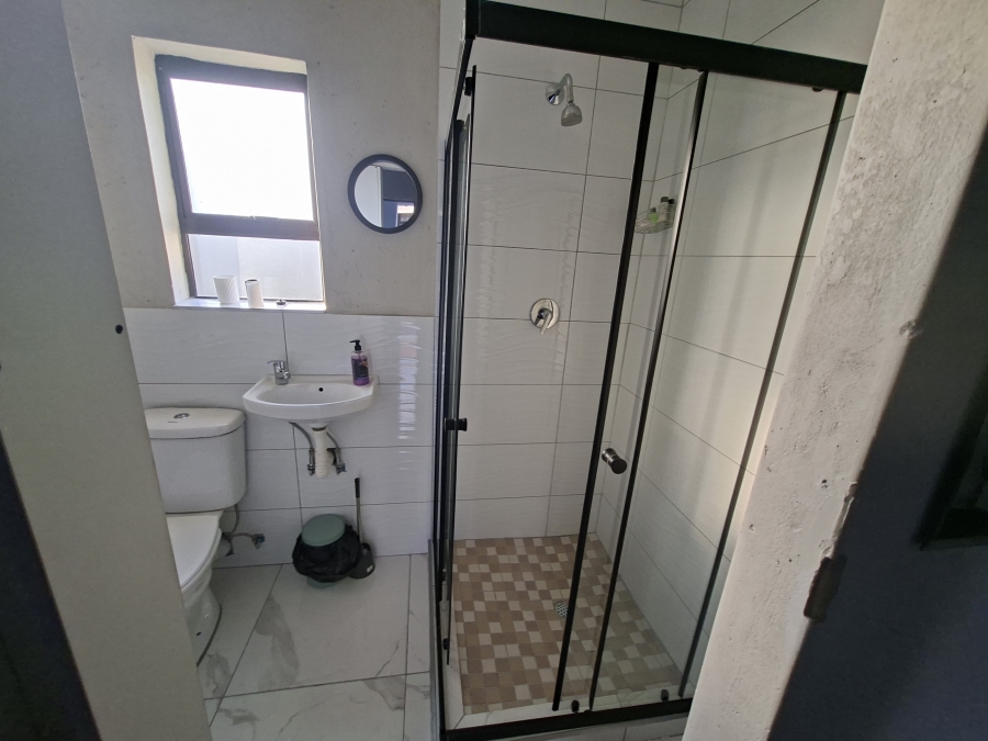 To Let 1 Bedroom Property for Rent in Elspark Gauteng