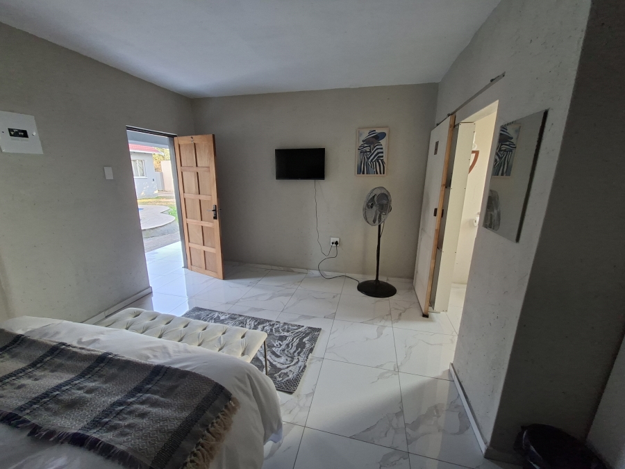 To Let 1 Bedroom Property for Rent in Elspark Gauteng