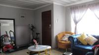 2 Bedroom Property for Sale in Tsenolong Gauteng