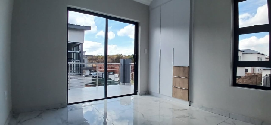 4 Bedroom Property for Sale in Kameeldrift East Gauteng