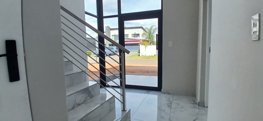 4 Bedroom Property for Sale in Kameeldrift East Gauteng