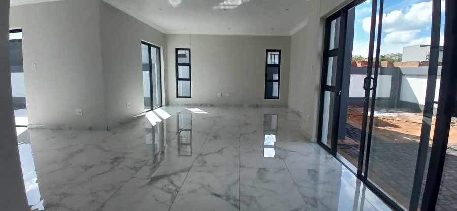 4 Bedroom Property for Sale in Kameeldrift East Gauteng