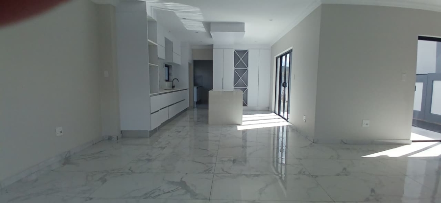 4 Bedroom Property for Sale in Kameeldrift East Gauteng