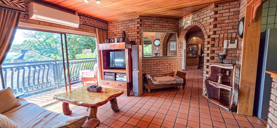 5 Bedroom Property for Sale in Magalieskruin Gauteng