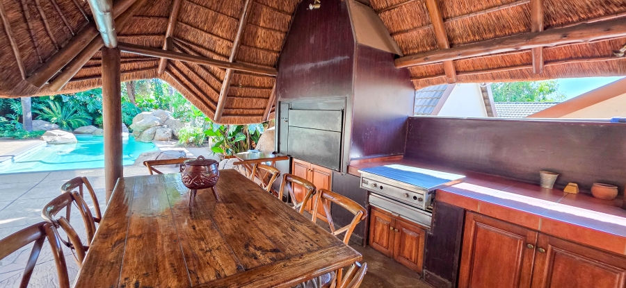 5 Bedroom Property for Sale in Magalieskruin Gauteng