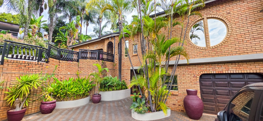 5 Bedroom Property for Sale in Magalieskruin Gauteng