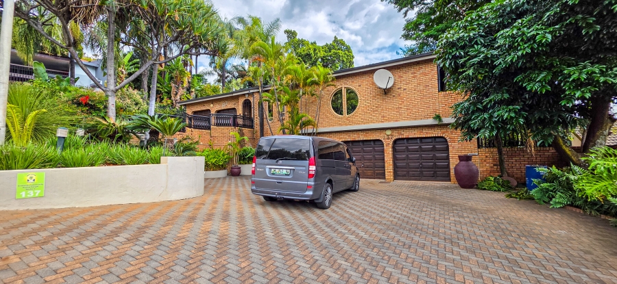 5 Bedroom Property for Sale in Magalieskruin Gauteng
