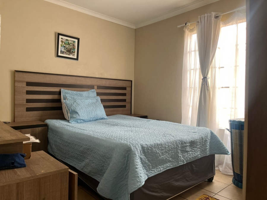 3 Bedroom Property for Sale in Palm Ridge Gauteng