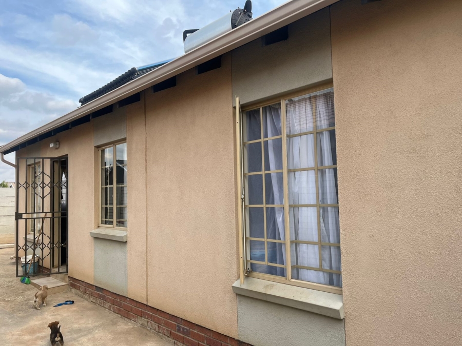 3 Bedroom Property for Sale in Palm Ridge Gauteng