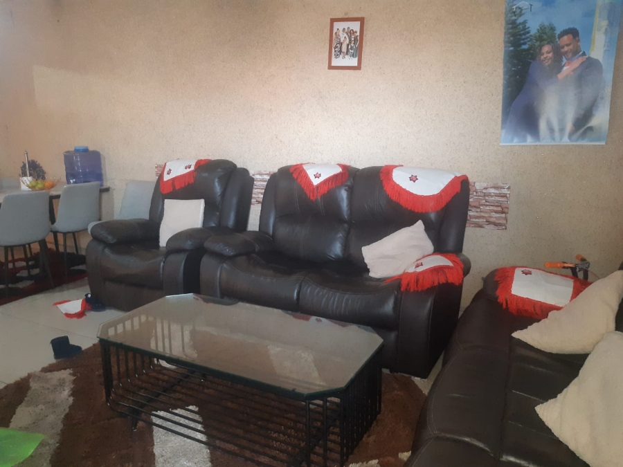 2 Bedroom Property for Sale in Vereeniging Gauteng