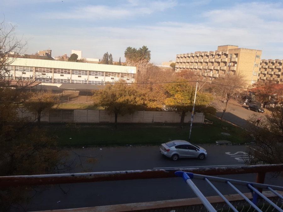 2 Bedroom Property for Sale in Vereeniging Gauteng
