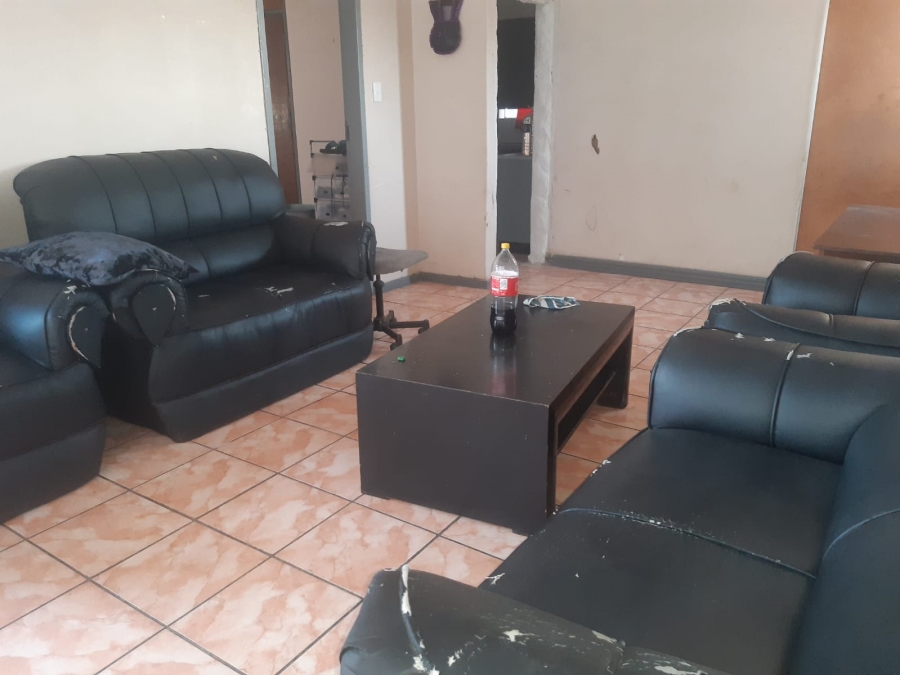 2 Bedroom Property for Sale in Vereeniging Gauteng