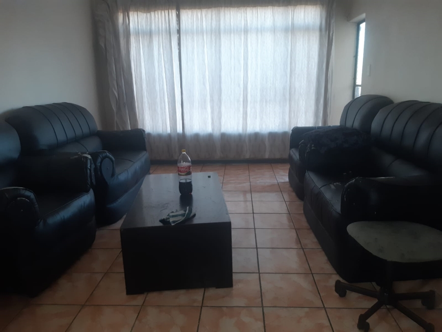2 Bedroom Property for Sale in Vereeniging Gauteng