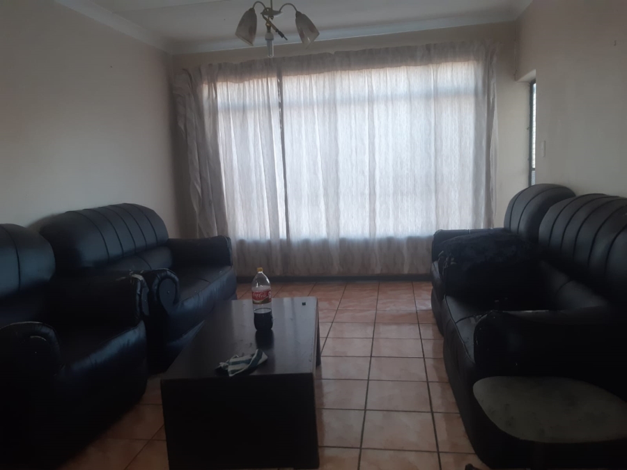 2 Bedroom Property for Sale in Vereeniging Gauteng