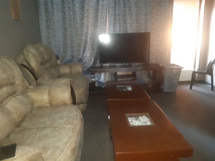 1 Bedroom Property for Sale in Vereeniging Gauteng
