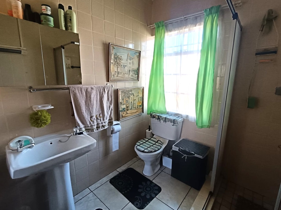 2 Bedroom Property for Sale in Sunair Park Gauteng