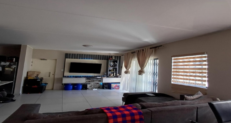 3 Bedroom Property for Sale in Brentwood Park AH Gauteng