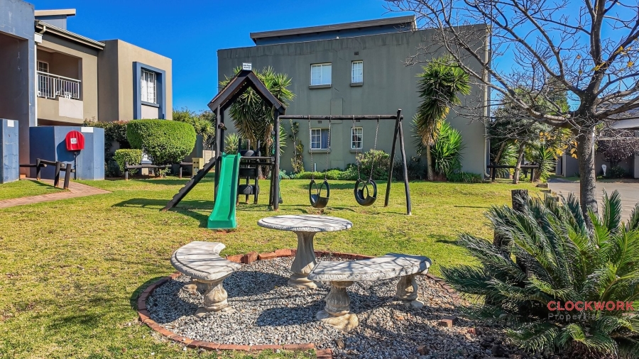 2 Bedroom Property for Sale in Brentwood Gauteng