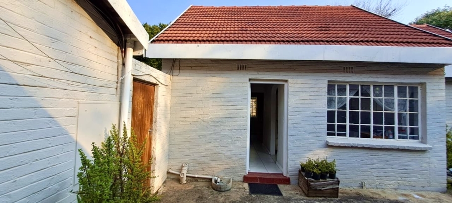 To Let 1 Bedroom Property for Rent in Petervale Gauteng