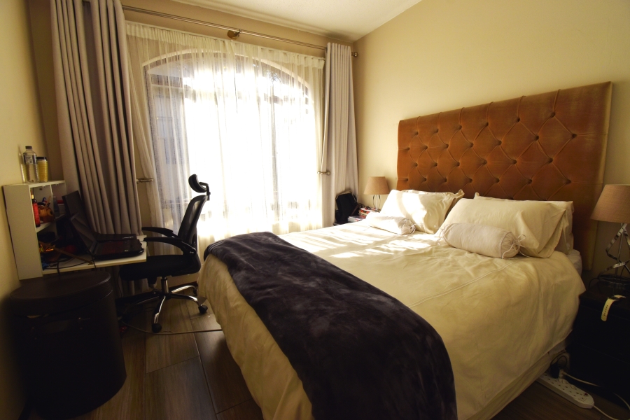 To Let 1 Bedroom Property for Rent in Lonehill Gauteng