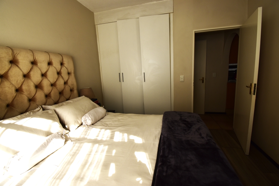 To Let 1 Bedroom Property for Rent in Lonehill Gauteng