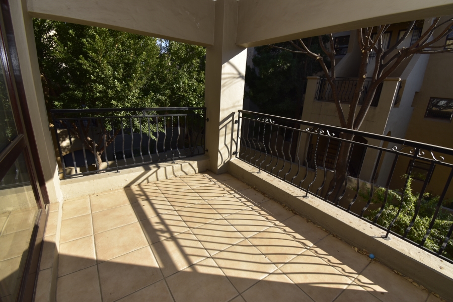 To Let 1 Bedroom Property for Rent in Lonehill Gauteng